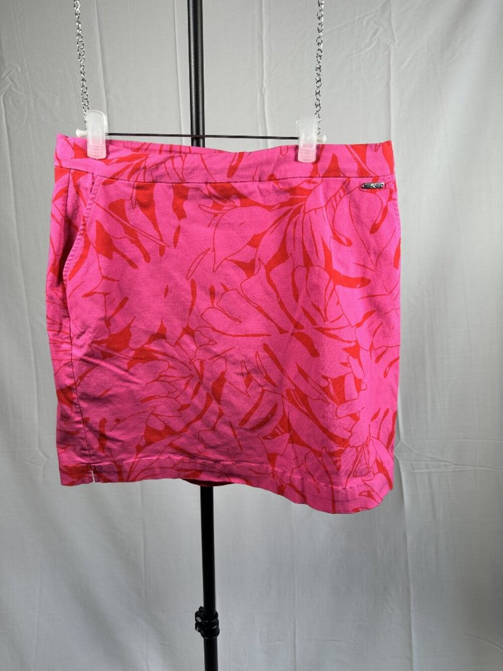 Rafaella Medium Pink Red Floral Print Mini Skirt